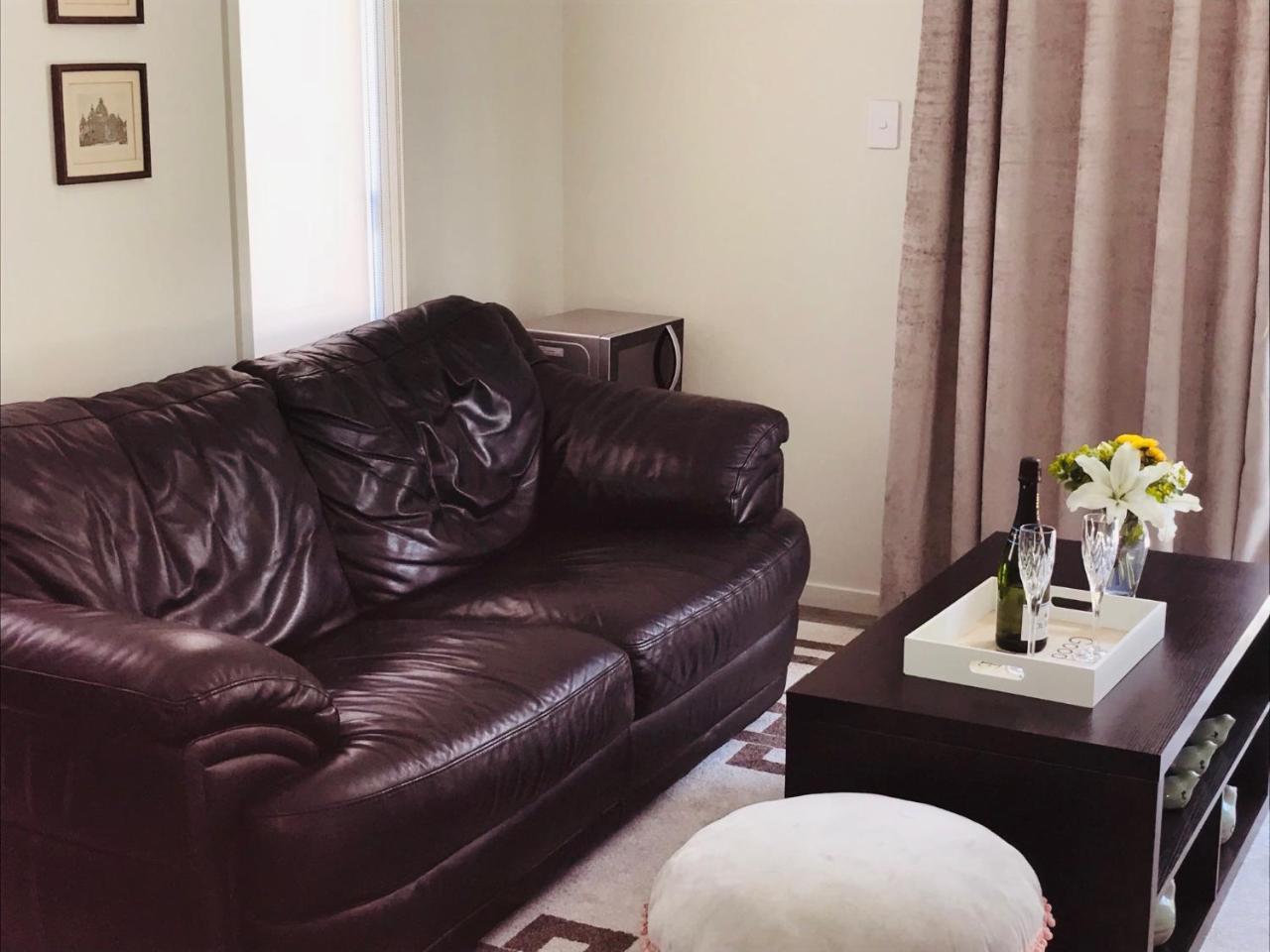 Modern Self Contained Apartment In Riverhead Zewnętrze zdjęcie